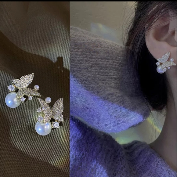 Pearl Rhinestone Butterfly Earrings - Picture 2 of 4